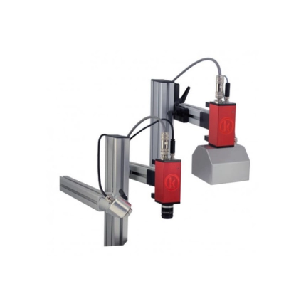 Systém pro monitorování a kontrolu tisku ve výrobní lince, který zajišťuje správnost a kvalitu výtisků.