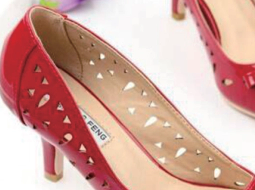 Ukázka průmyslového značení produktem CO2 Laser HGTECH LSC