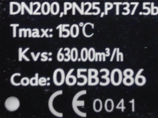 Ukázka průmyslového značení produktem Fiber Laser HGTECH LSF